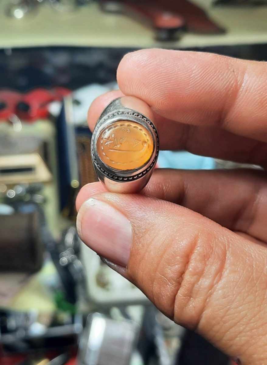 تصویر 2 — انگشتر شرف شمس